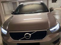 gebraucht Volvo XC40 T2 Momentum