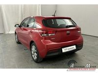 Gebraucht Kia Rio Vision 84 PS (61 kW) 2021 Rot Limousine
