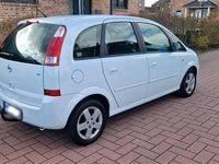 Second-hand Opel Meriva 125 CP (91 kW) 2004 Alb Monovolum