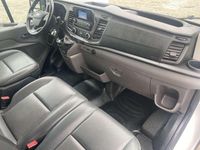 Gebraucht Ford Transit Trend 131 PS (96 kW) 2022 Frostweiß Van / Kleinbus