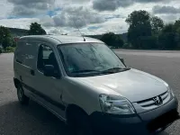 Gebraucht Peugeot Partner 90 PS (66 kW) 2004 Silber Van / Kleinbus