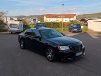 Second-hand Chrysler 300C 190 CP (139 kW) 2013 Negru Berlinǎ