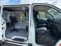 Gebraucht Opel Vivaro 125 PS (91 kW) 2018 Weiß Van / Kleinbus