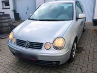 Gebraucht VW Polo Highline 86 PS (63 kW) 2003 Silber Kleinwagen