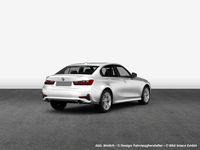 Usata BMW 320 Sport Line 184 CV (135 kW) 2022 Bianco Berlina
