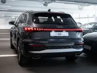 Neu Audi Q5 Sport 299 PS (219 kW) 2026 Grau SUV
