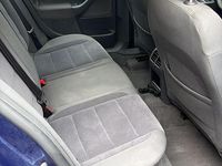 Gebraucht VW Jetta Comfortline 102 PS (75 kW) 2005 Blau Limousine
