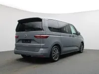 Gebraucht VW Multivan Basis 150 PS (110 kW) 2024 Graukeine angabe Van / Kleinbus