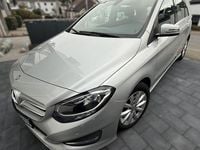 Gebraucht Mercedes B180 Style 122 PS (89 kW) 2016 Silber Van / Kleinbus