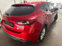 Gebraucht Mazda 3 Nakama 120 PS (88 kW) 2016 Rot Limousine