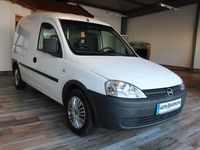 Gebraucht Opel Combo 90 PS (66 kW) 2009 Weiß Van / Kleinbus