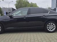 Gebraucht VW Passat Comfortline 120 PS (88 kW) 2018 Schwarz Limousine