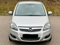 Gebraucht Opel Zafira 125 PS (91 kW) 2012 Weiß Van / Kleinbus