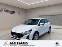 Gebraucht Hyundai i20 Select 101 PS (74 kW) 2025 Atlas white Kleinwagen