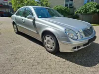 Gebraucht Mercedes E200 Classic 122 PS (89 kW) 2005 Silber Limousine