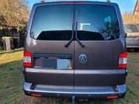 Gebraucht VW T5 140 PS (102 kW) 2010 Braun Van