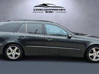 Gebraucht Mercedes E220 Avantgarde 150 PS (110 kW) 2003 Grau Kombi