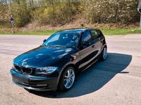 Second-hand BMW 116 122 CP (89 kW) 2010 Negru Hatchback