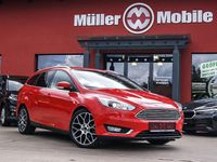 Gebraucht Ford Focus Titanium 182 PS (133 kW) 2016 Rot Kombi