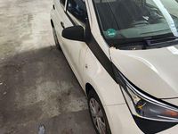 Gebraucht Toyota Aygo 72 PS (52 kW) 2019 Weiß Kleinwagen