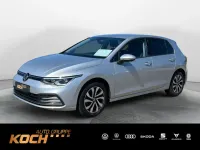Gebraucht VW Golf VIII Active 150 PS (110 kW) 2023 Reflexsilber metallic Limousine