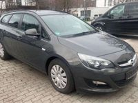 gebraucht Opel Astra Sports Tourer Edition