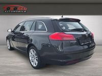 Gebraucht Opel Insignia Edition 131 PS (96 kW) 2009 Schwarz Kombi