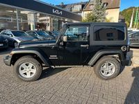 Gebraucht Jeep Wrangler Unlimited Sport 200 PS (147 kW) 2012 Schwarz SUV