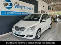 Gebraucht Mercedes B200 140 PS (102 kW) 2009 Weiß Van / Kleinbus