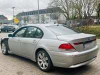 Gebraucht BMW 730 212 PS (155 kW) 2003 Silber Limousine