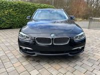 gebraucht BMW 318 d Touring Luxury Leder NAVI LED 17 WLAN UFREI