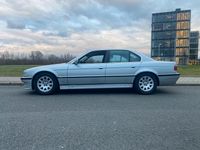Gebraucht BMW 728 193 PS (141 kW) 1996 Silber Limousine