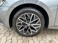 Gebraucht Skoda Octavia Style 150 PS (110 kW) 2023 Grau Kombi