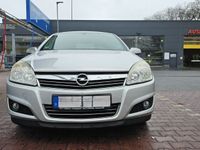 gebraucht Opel Astra Stufenheck selten! NICHTRAUCHER 2010
