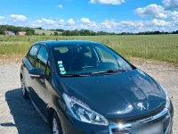 Gebraucht Peugeot 208 80 PS (58 kW) 2017 Blau Kleinwagen