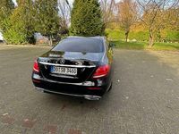 Gebraucht Mercedes E220 Exclusive 194 PS (142 kW) 2016 Schwarz Limousine