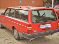 Gebraucht Volvo 245 116 PS (85 kW) 1991 Rot Kombi