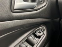 Gebraucht Ford Kuga Titanium 180 PS (132 kW) 2017 Grün SUV