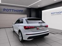Second-hand Audi A3 Advanced 116 CP (85 kW) 2025 Alb Berlinǎ