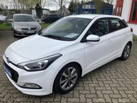 gebraucht Hyundai i20 1.0 Trend blue