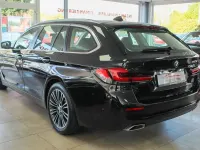 Gebraucht BMW 520 190 PS (139 kW) 2022 Schwarz Kombi