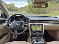 Second-hand VW Phaeton 239 CP (175 kW) 2011 Gri Berlinǎ