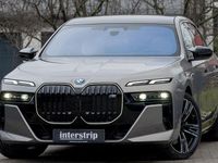 Gebraucht BMW M760e Executive 571 PS (419 kW) 2025 Grau Limousine
