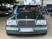 Gebraucht Mercedes 220 150 PS (110 kW) 1994 Grün Cabrio