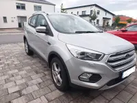 Gebraucht Ford Kuga Trend 150 PS (110 kW) 2017 Silber SUV