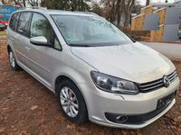 Gebraucht VW Touran Highline 105 PS (77 kW) 2010 Silber Van / Kleinbus