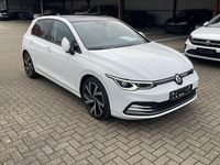 Gebraucht VW Golf VIII Active 150 PS (110 kW) 2022 Weiß Limousine