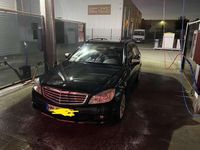 Gebraucht Mercedes C220 170 PS (125 kW) 2008 Schwarz Kombi