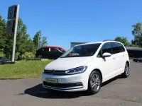 Gebraucht VW Touran 150 PS (110 kW) 2026 Weiß Van / Kleinbus