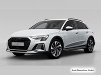 Gebraucht Audi A3 Sport 204 PS (150 kW) 2025 Gletscherweiß metallic Limousine
